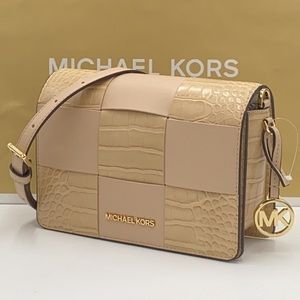 MICHAEL KORS MERCER SMALL CLUTCH XBODY BUFF